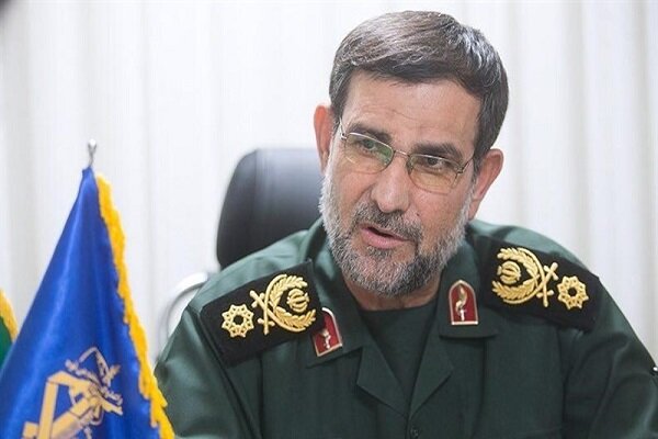 در روز واقعه جنازه&zwnj;های دشمنان را از تنگه هرمز خارج می&zwnj;کنیم