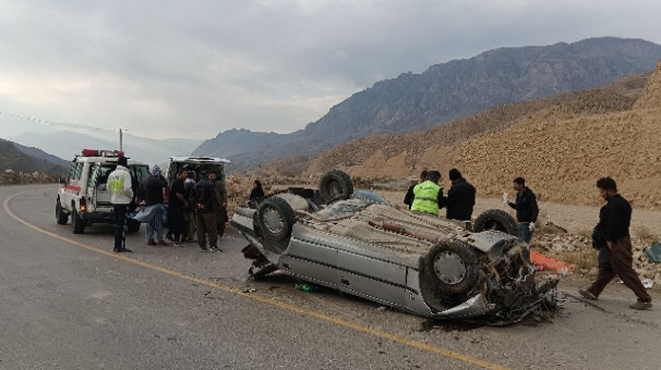 تصادف در آزادشهر ۶ مصدوم برجای گذاشت تصادف در آزادشهر ۶ مصدوم برجای گذاشت