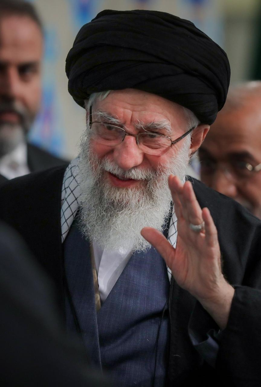 بیانیه سپاه ثارالله استان کرمان در پی شهادت قائد امت اسلامی بیانیه سپاه ثارالله استان کرمان در پی شهادت قائد امت اسلامی