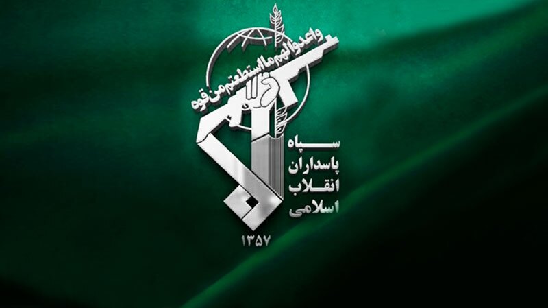 اصابت موشک‌های «قدر ۳۸۰» و «طلائیه» به ناو آمریکایی