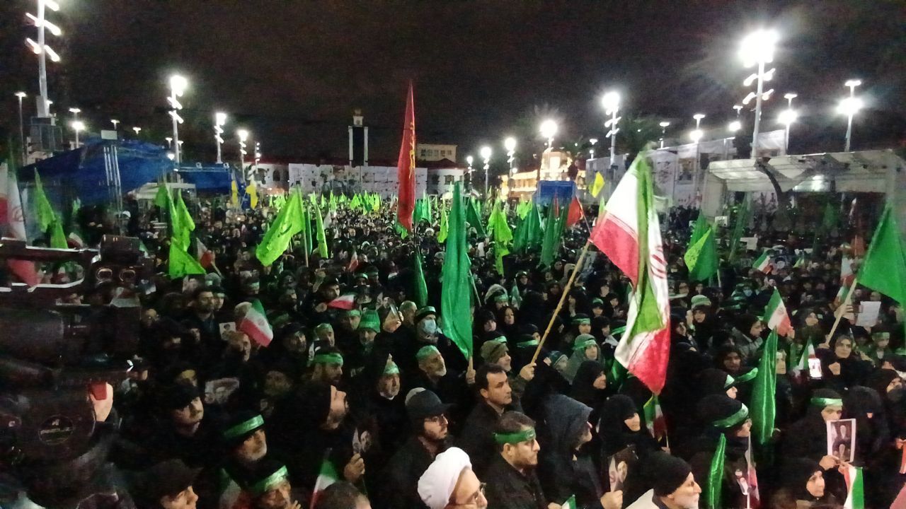 جمهوری اسلامی ایران کشوری استوار بر پایه قرآن، عترت و اراده ملت است