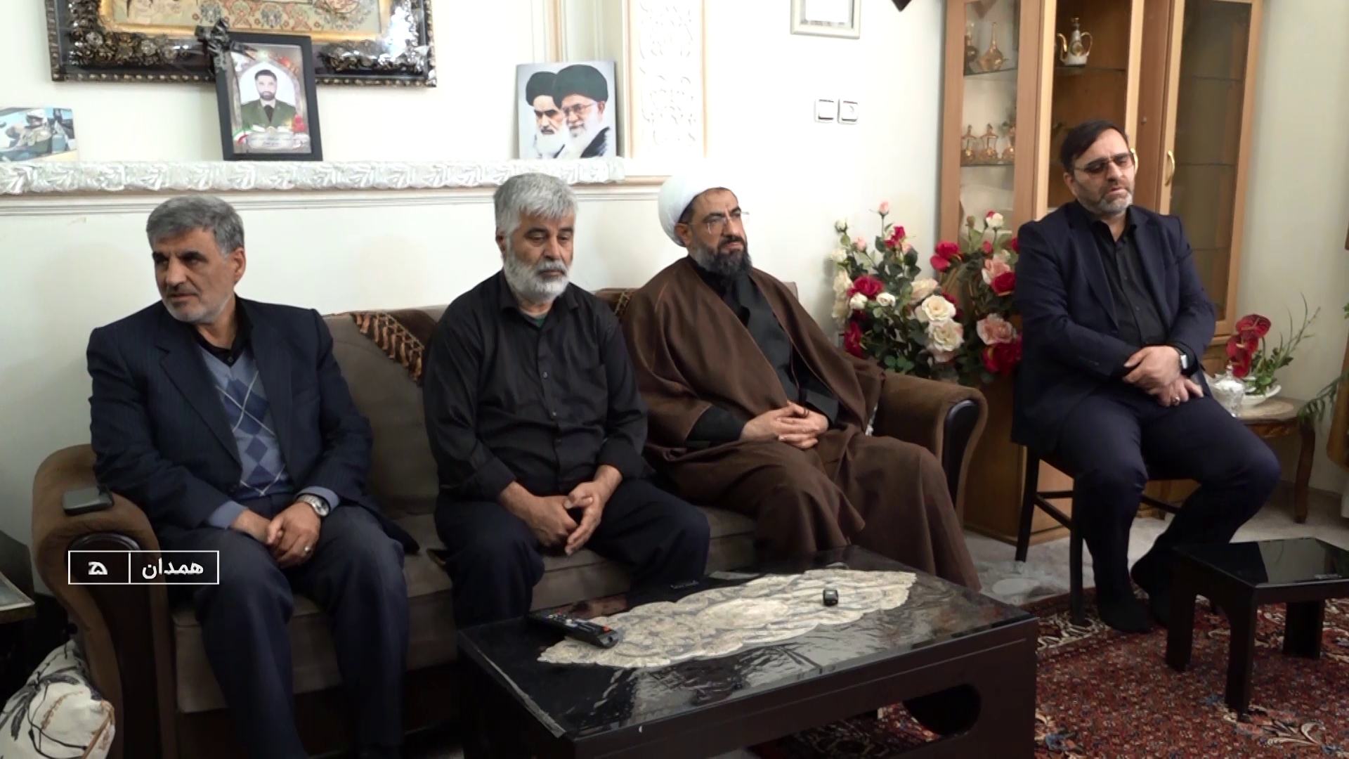 دیدار نماینده ولی فقیه در استان همدان با خانواده شهدای جنگ رمضان