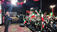 طنین انداز شدن نوای حیدر حیدر در میدان معلم 