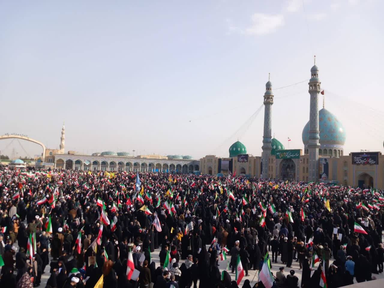 ویژه برنامه مسجد مقدس جمکران در چهلمین روز شهادت قائد امت