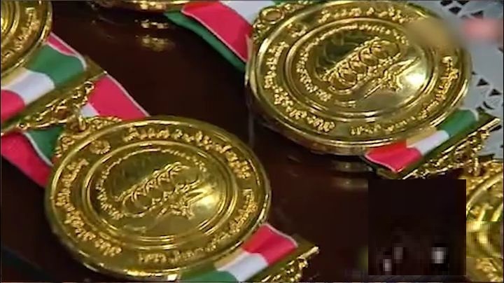 پرداخت پاداش قهرمانان فراملی استان همدان