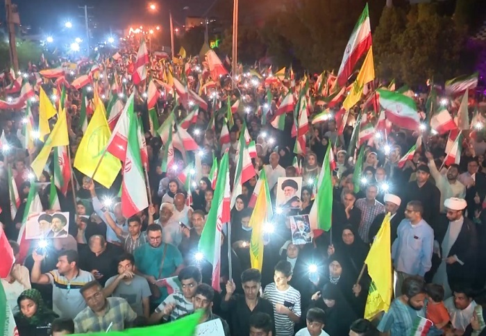 خروش بندرعباسیها در اجتماع پنجاه و چهارم خروش بندرعباسیها در اجتماع پنجاه و چهارم