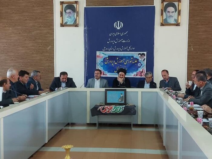 ۱۶ هزار معلم رد صلاحیت شده بکار بازگشتند