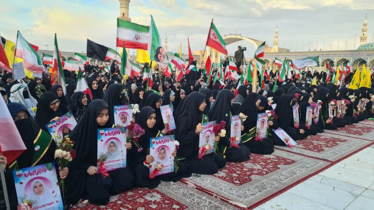 اجتماع دختران جانفدای ایران در مسجدمقدس جمکران اجتماع دختران جانفدای ایران در مسجدمقدس جمکران