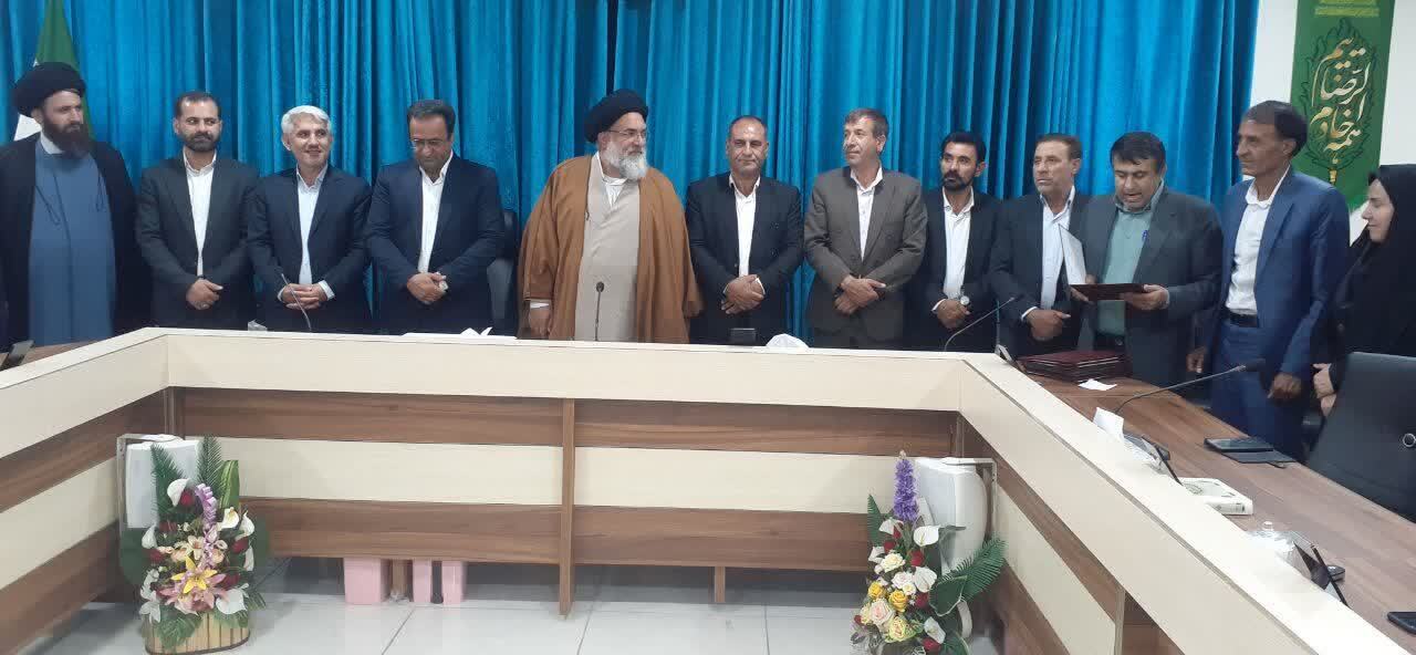 معلمان، معماران فرهنگ و اخلاق و الگوی عملی نسل جوان در جامعه