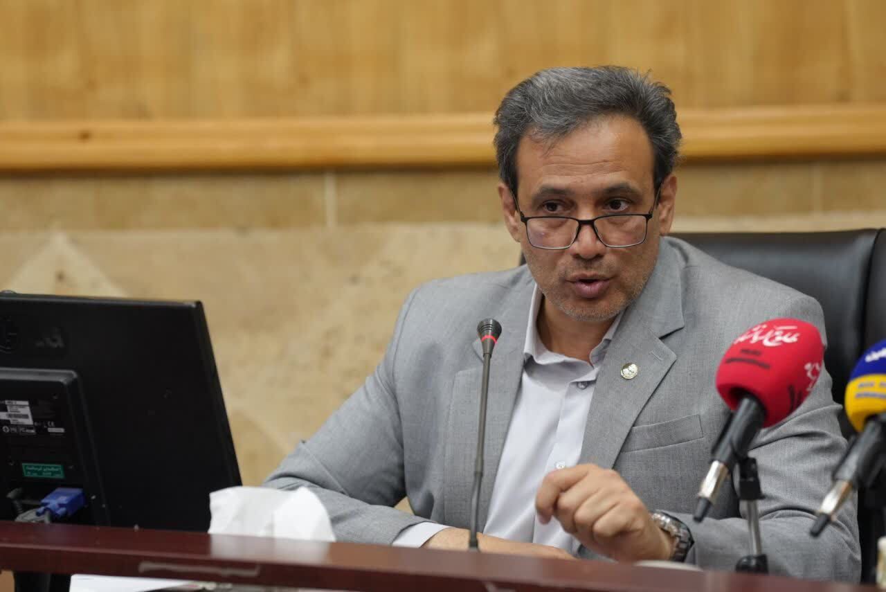هیچ کمبودی در کالاهای اساسی در استان کرمانشاه نداریم