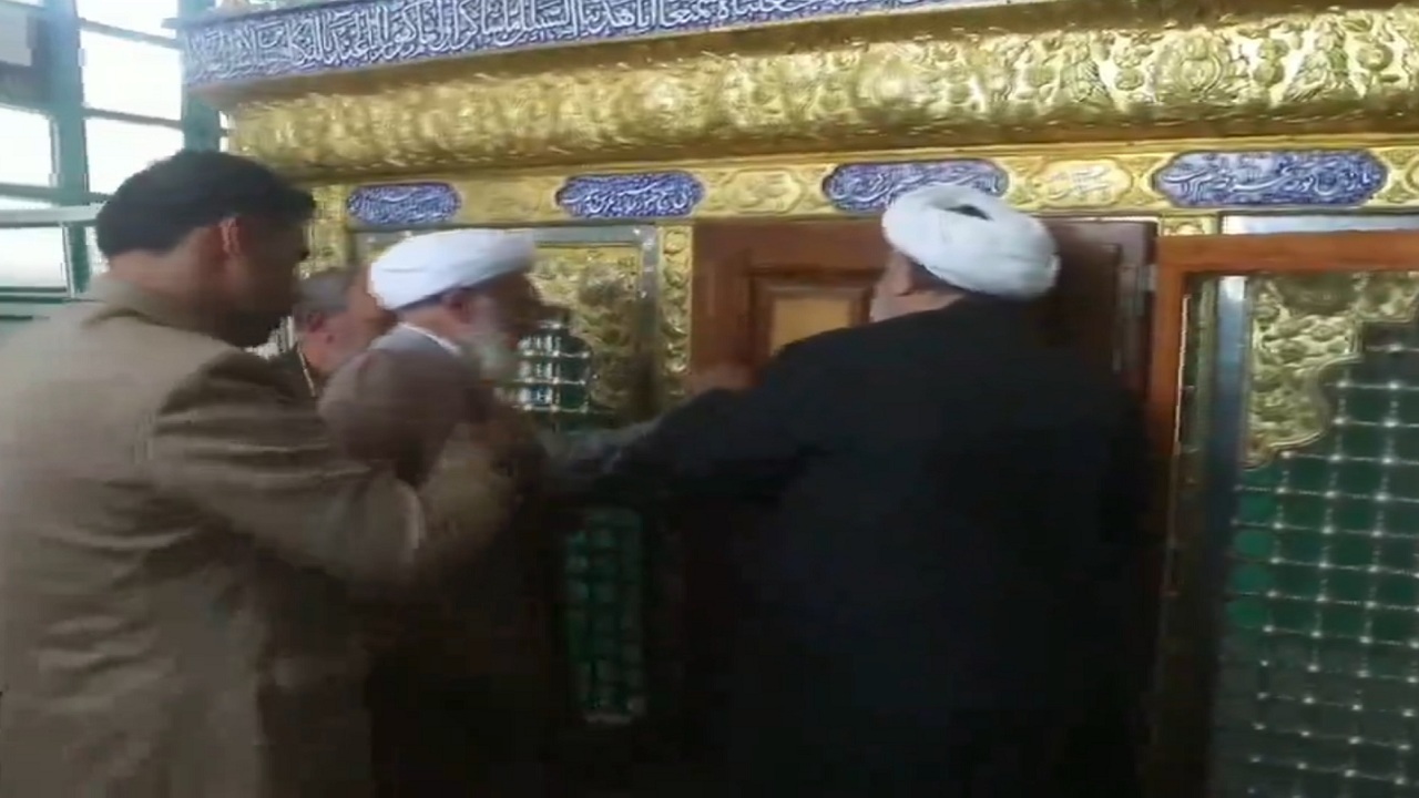 برگزاری آیین غبارروبی و عطر افشانی ضریح امامزاده سید محمد آقا در نوجه مهر جلفا