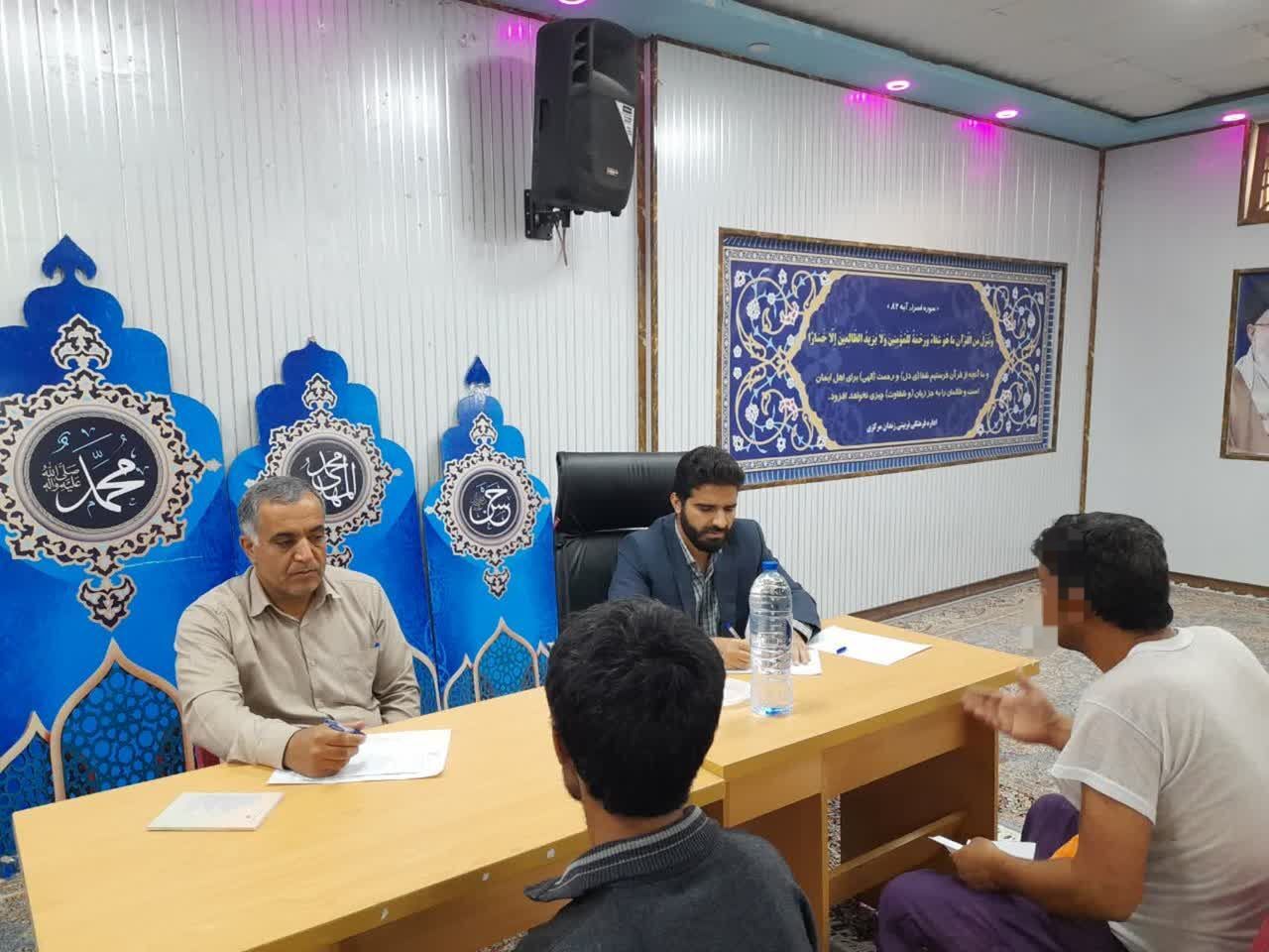 دیدار مستقیم دادستان بردسیر با ۲۹ زندانی