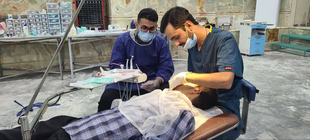خدمات دهی کلینیک سیار دهان و دندان همزمان با هفته سلامت در یزد