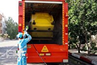 عملیات شستشو و سم‌پاشی سطل‌های زباله، مخازن بازیافت و منهول‌های فاضلاب در کیش