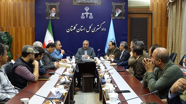 تقدیر رئیس کل دادگستری استان از مدیر کل و عوامل برنامه‌ی سیمای قانون صدا و سیمای گلستان