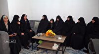 دیدار خواهران حوزه علمیه با مهدیه اسفندیاری