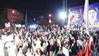 میدان یک صدا و یک دل برای ایران عزیز