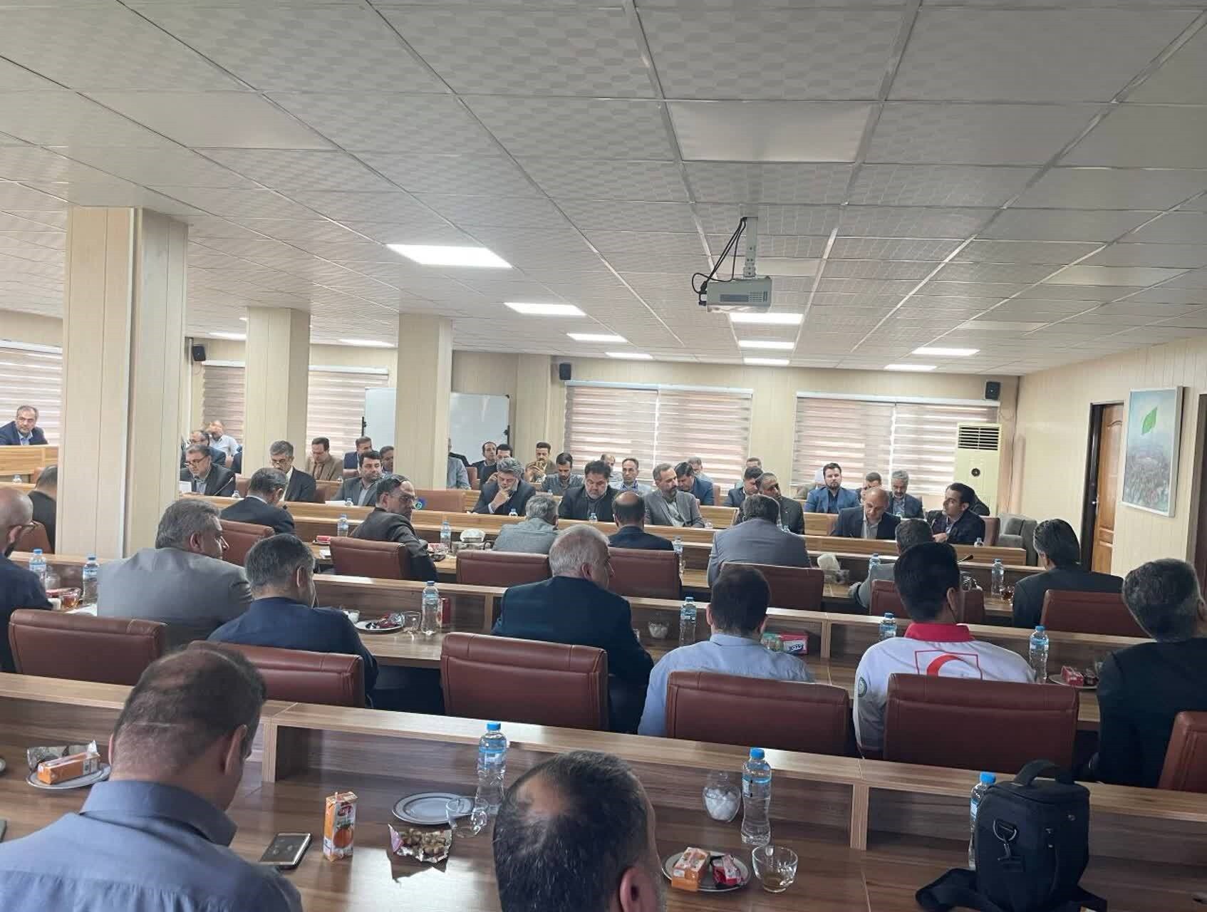 تاکید فرماندار قرچک بر مدیریت مصرف انرژی، نظارت بر بازار و خدمترسانی مضاعف به مردم شهرستان تاکید فرماندار قرچک بر مدیریت مصرف انرژی، نظارت بر بازار و خدمترسانی مضاعف به مردم شهرستان