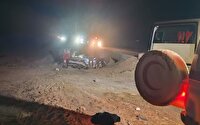 امدادرسانی هلال‌احمر مهریز به مصدومان حادثه تصادف در محور انار - مهریز