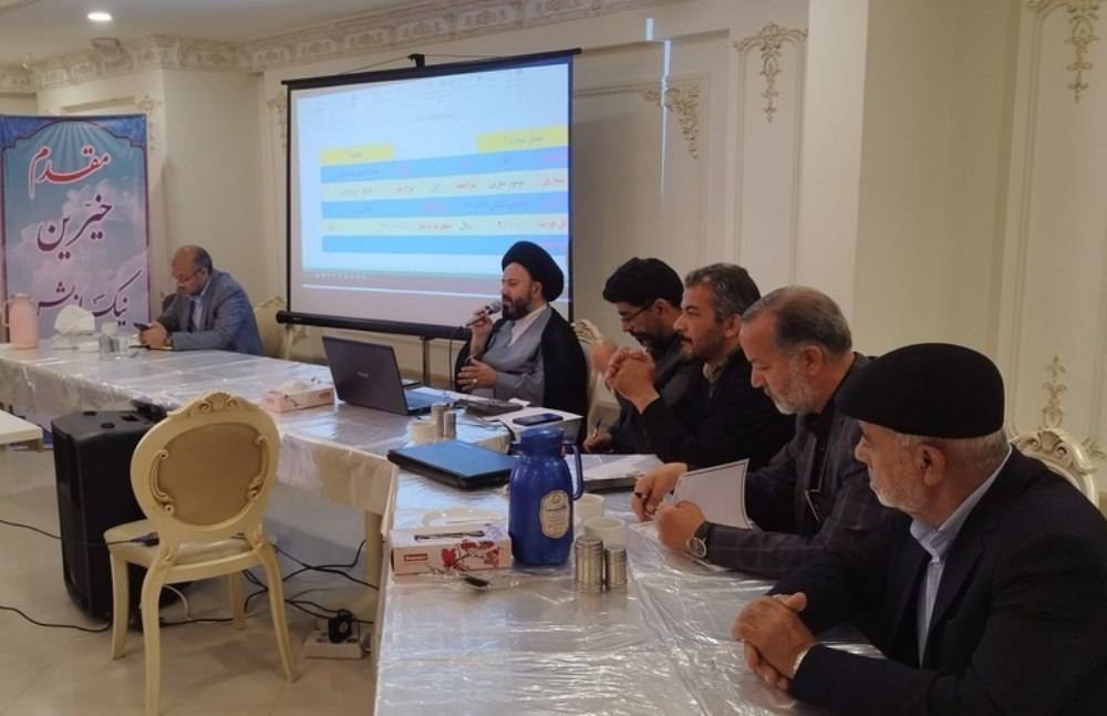 کمک نقدی به۲۷ بیماران نیازمند در فریمان