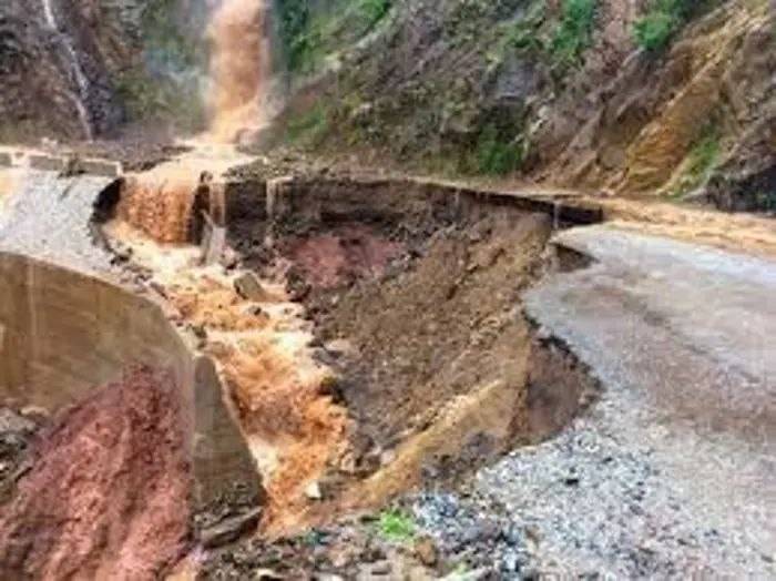 مرگ ۳ نفر بر اثر رانش زمین در ویتنام