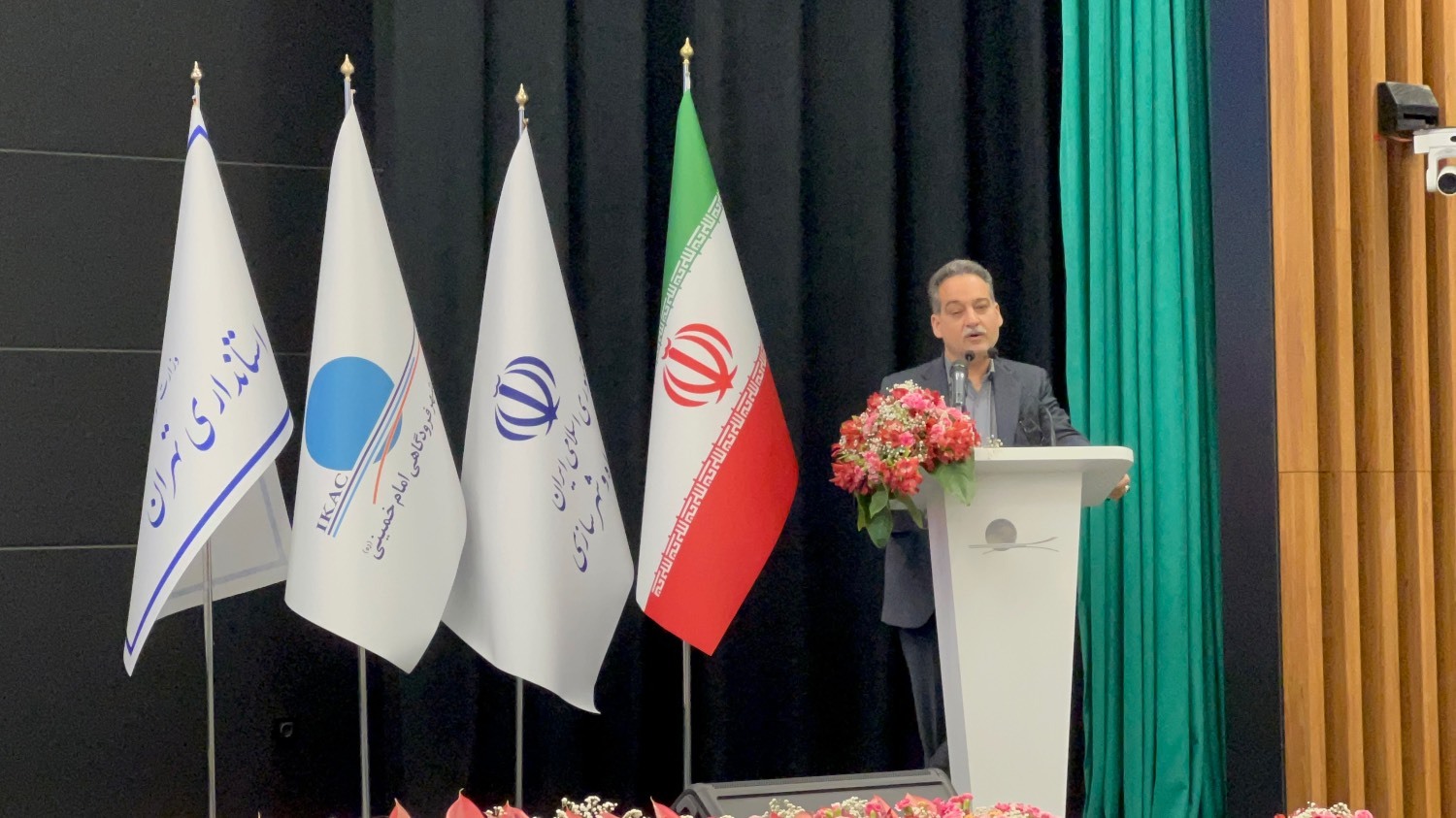 تمرکز مناطق آزاد بر لجستیک هوشمند و حذف بروکراسی تمرکز مناطق آزاد بر لجستیک هوشمند و حذف بروکراسی
