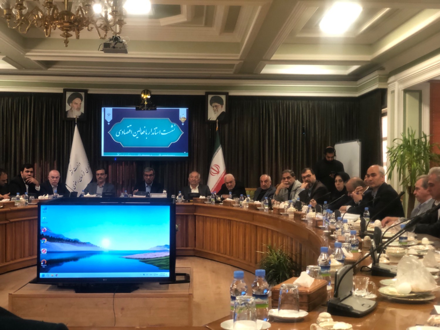 ایران خودرو خراسان باید مستقل شود ایران خودرو خراسان باید مستقل شود