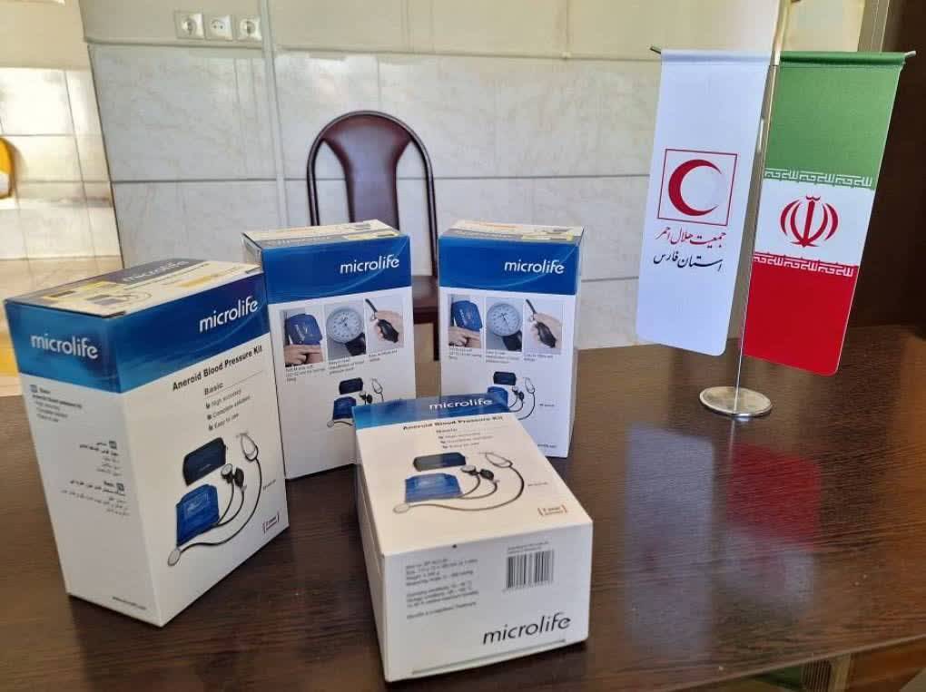 اهدای چهار دستگاه فشارخون در نی ریز