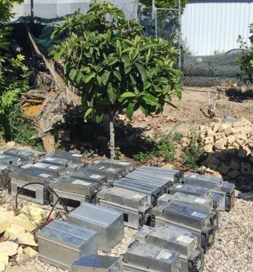 برخورد قاطع با استخراج‌کنندگان غیرمجاز رمزارز ؛ ۱۸۰  دستگاه استخراج رمزارز غیرمجاز در فارس جمع‌آوری شد