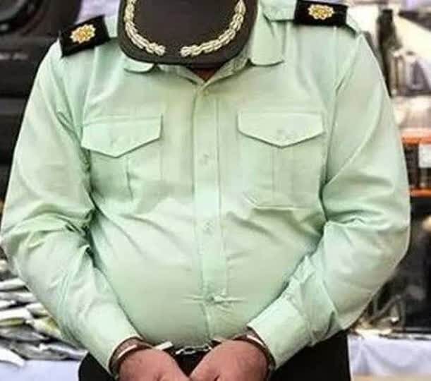 مأمور انتظامی قلابی در کمند پلیس کرمان