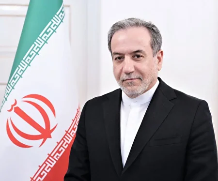 عراقچی انتصاب فرماندهان عالی‌رتبه نیرو‌های مسلح را تبریک گفت